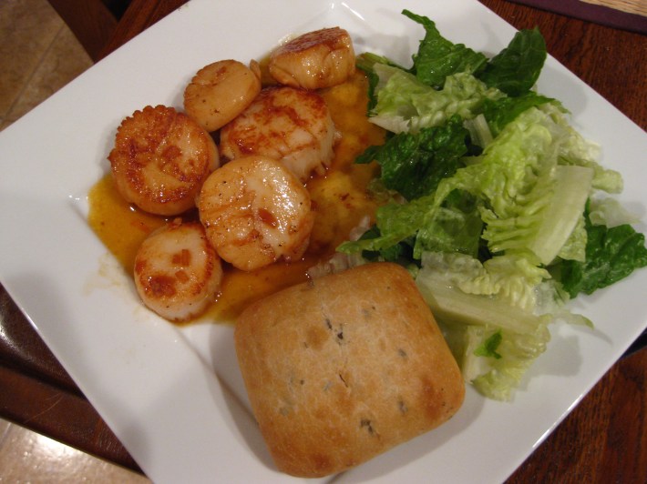 Seared scallops