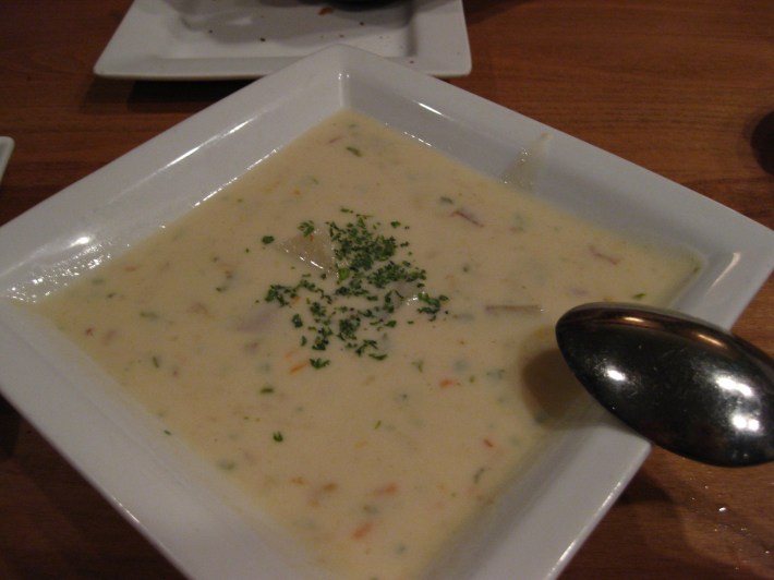 Blue crab and corn chower